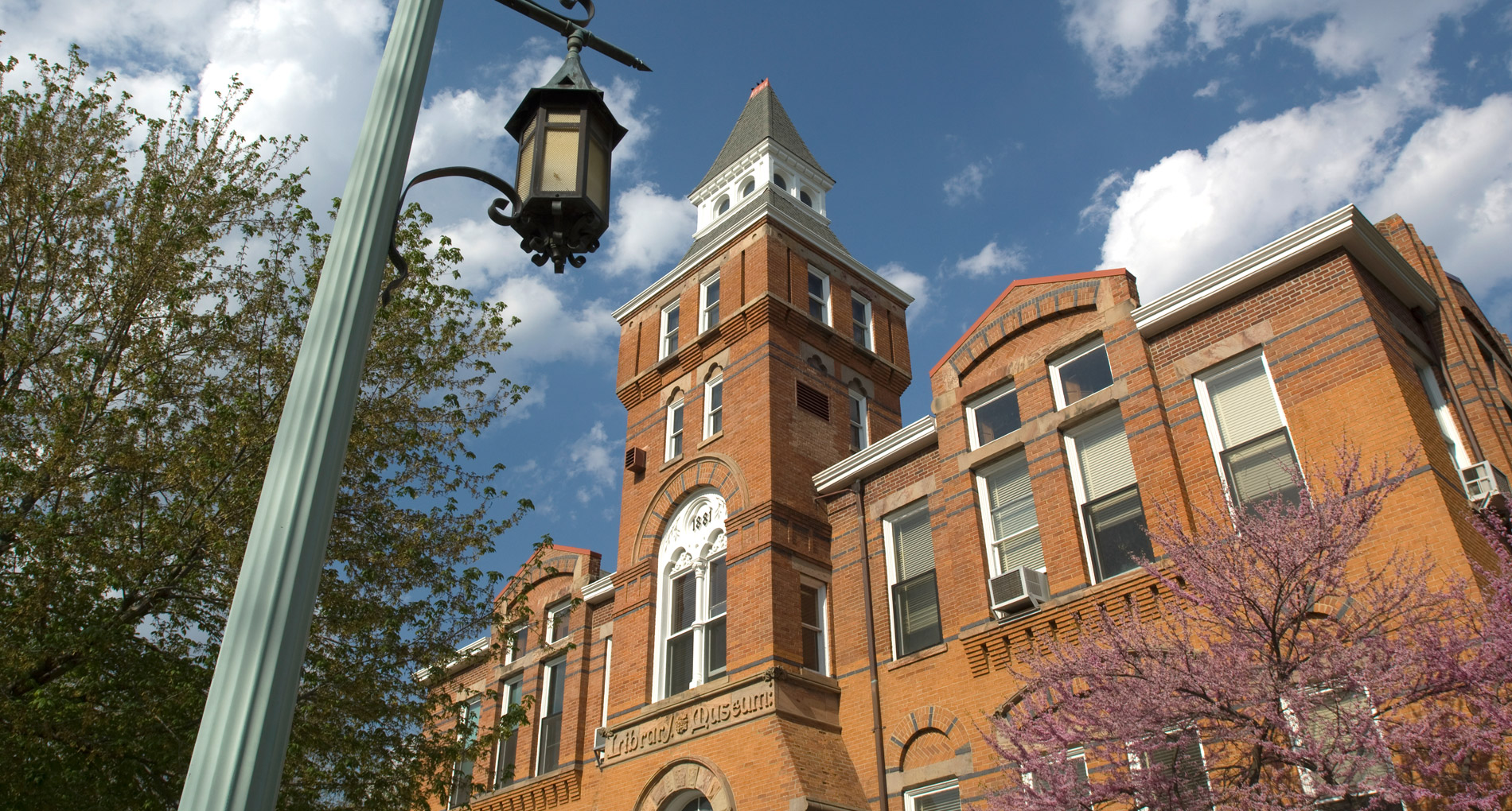 Read more about the article New Director of Citizen Scholars Program Named
